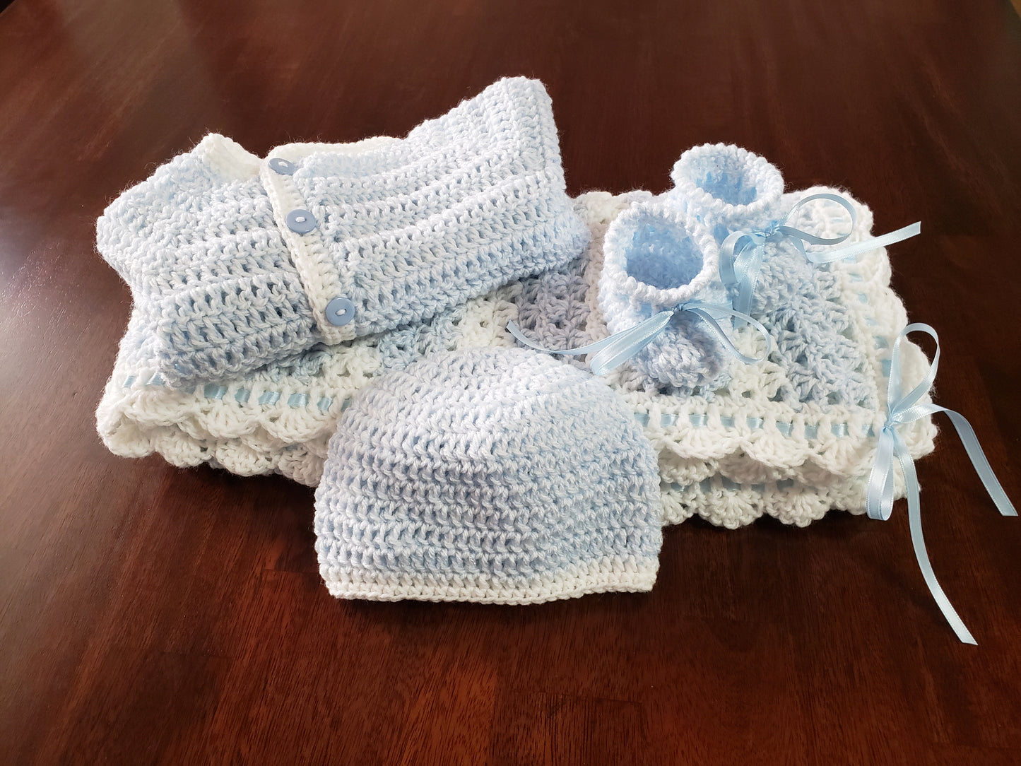 Light Blue & White Baby Blanket Set